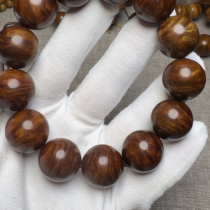 楠***分金丝楠2.0满龙胆单圈588