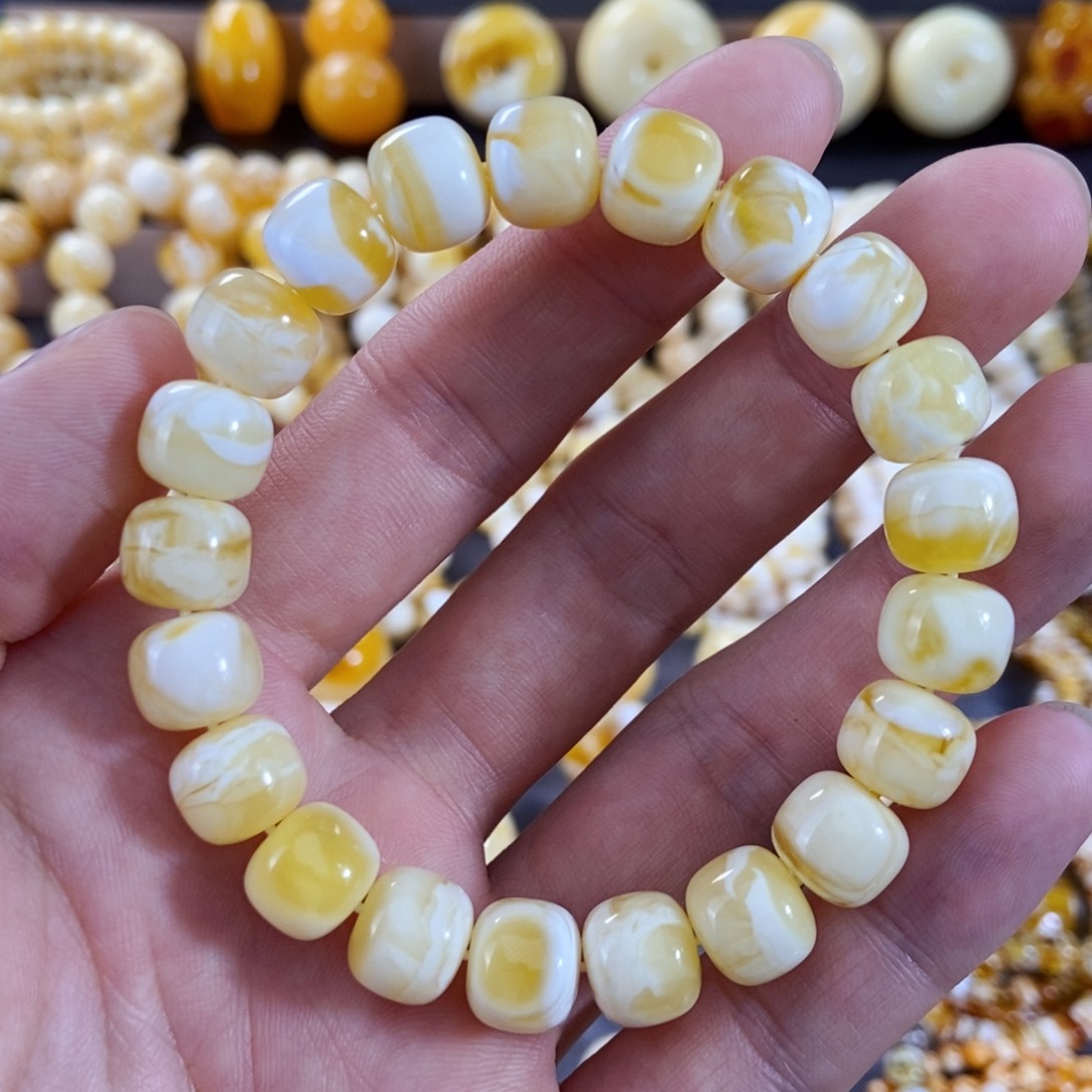 琥珀手链未镶嵌10.5mm金瓷白