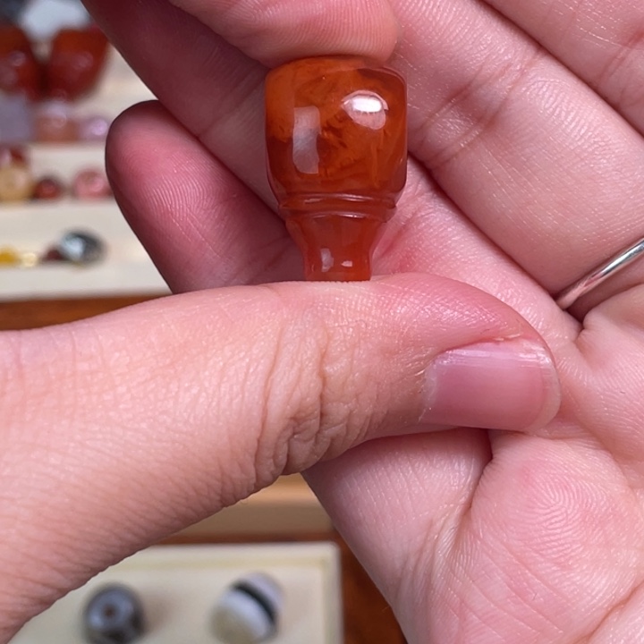 南红玛瑙未镶嵌颈饰30