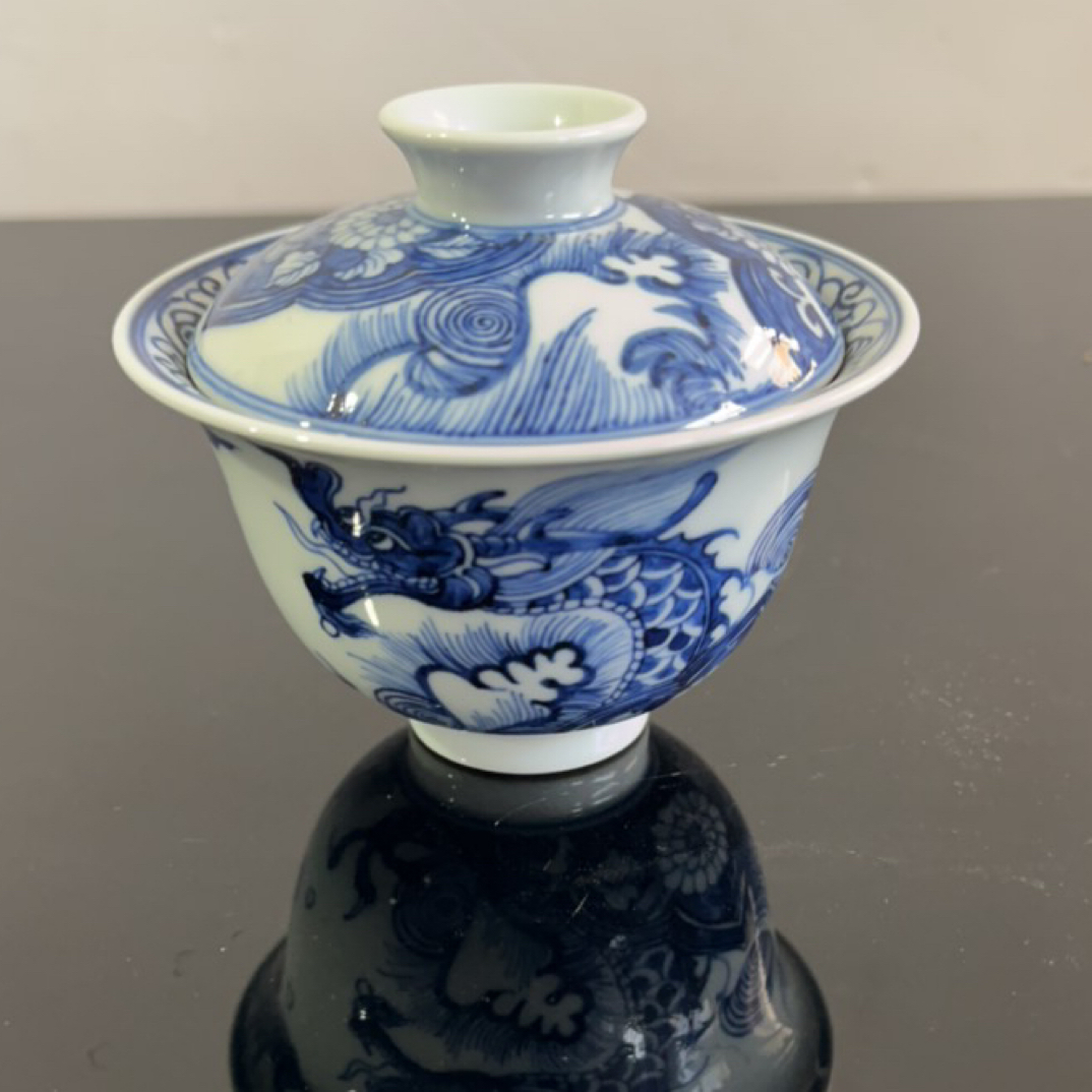 景德镇手工手绘青花龙纹盖碗