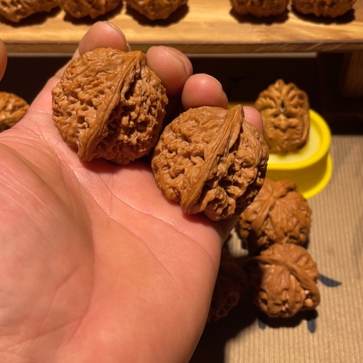 核桃44南疆石。。。。。