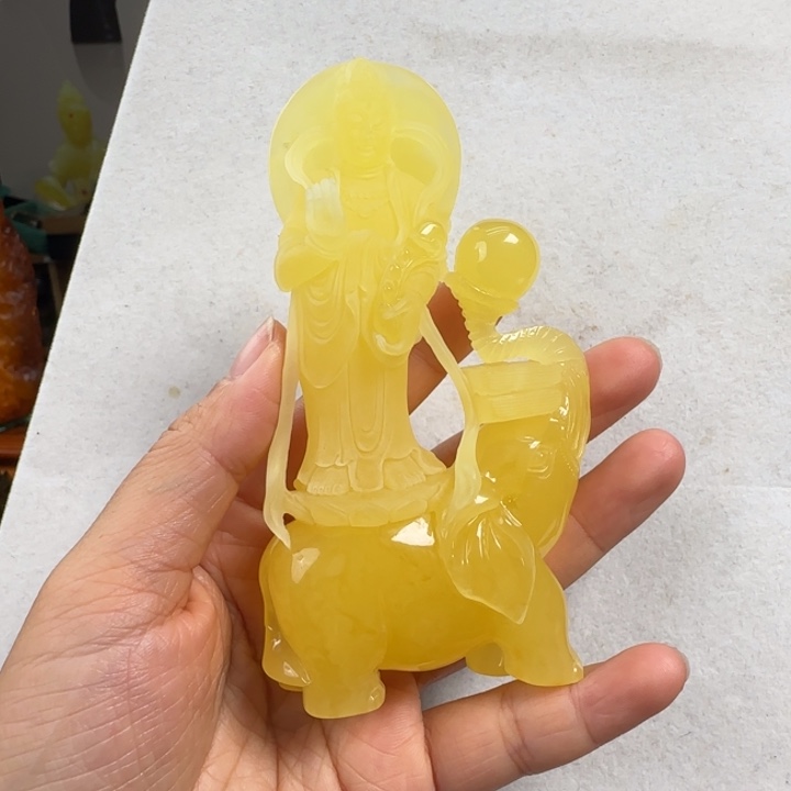 蜜蜡珠宝奇石未镶嵌