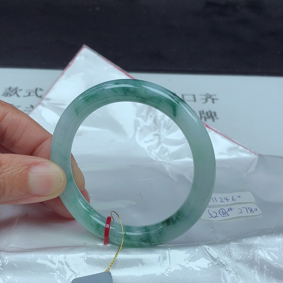 翡翠手镯未镶嵌52圈2460