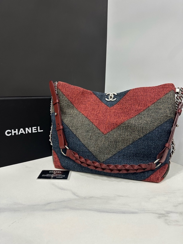 95新 Chanel/香奈儿 亚麻V纹hobo包25开卡35cm/JJ5030602