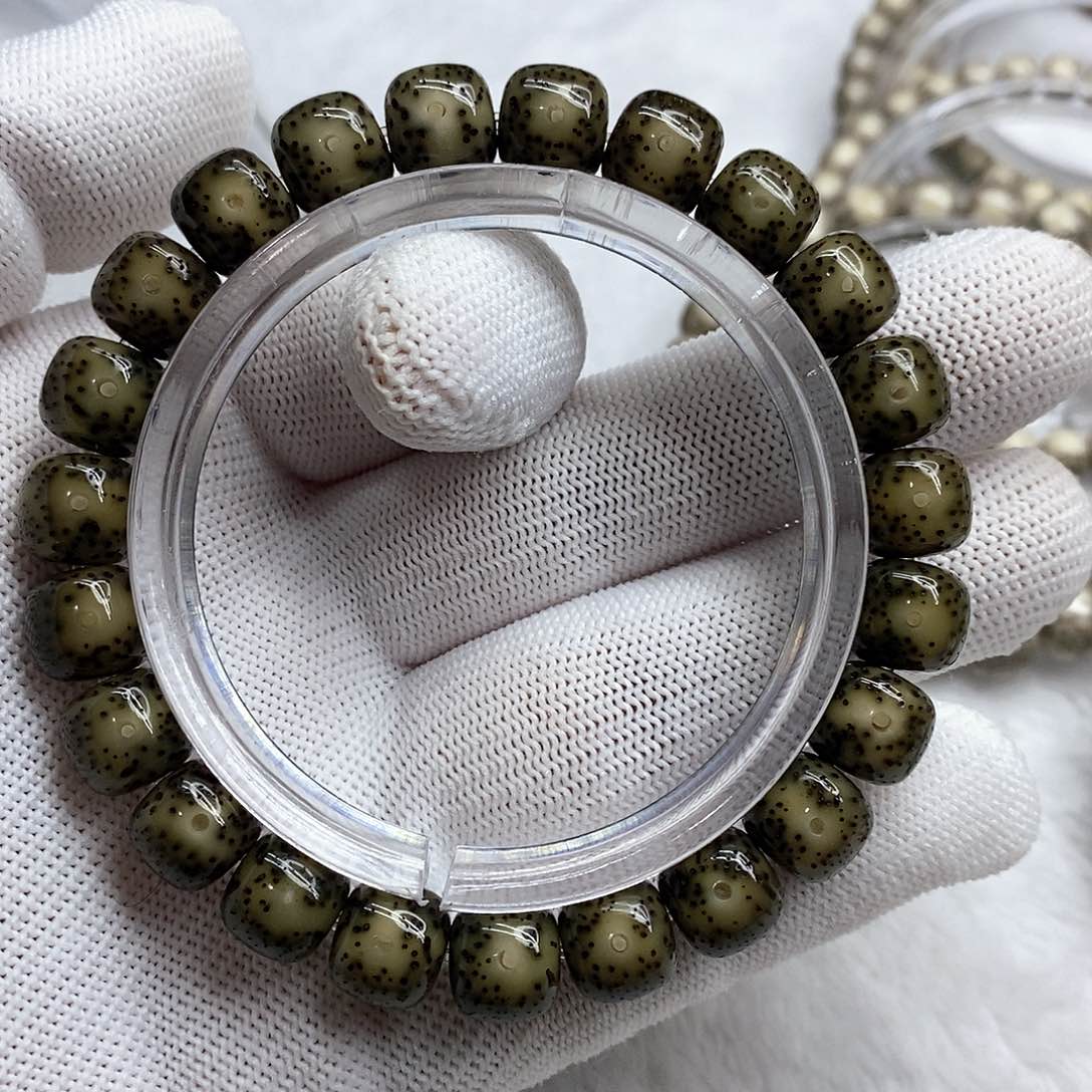 星月菩提手串10/9帝王绿润透