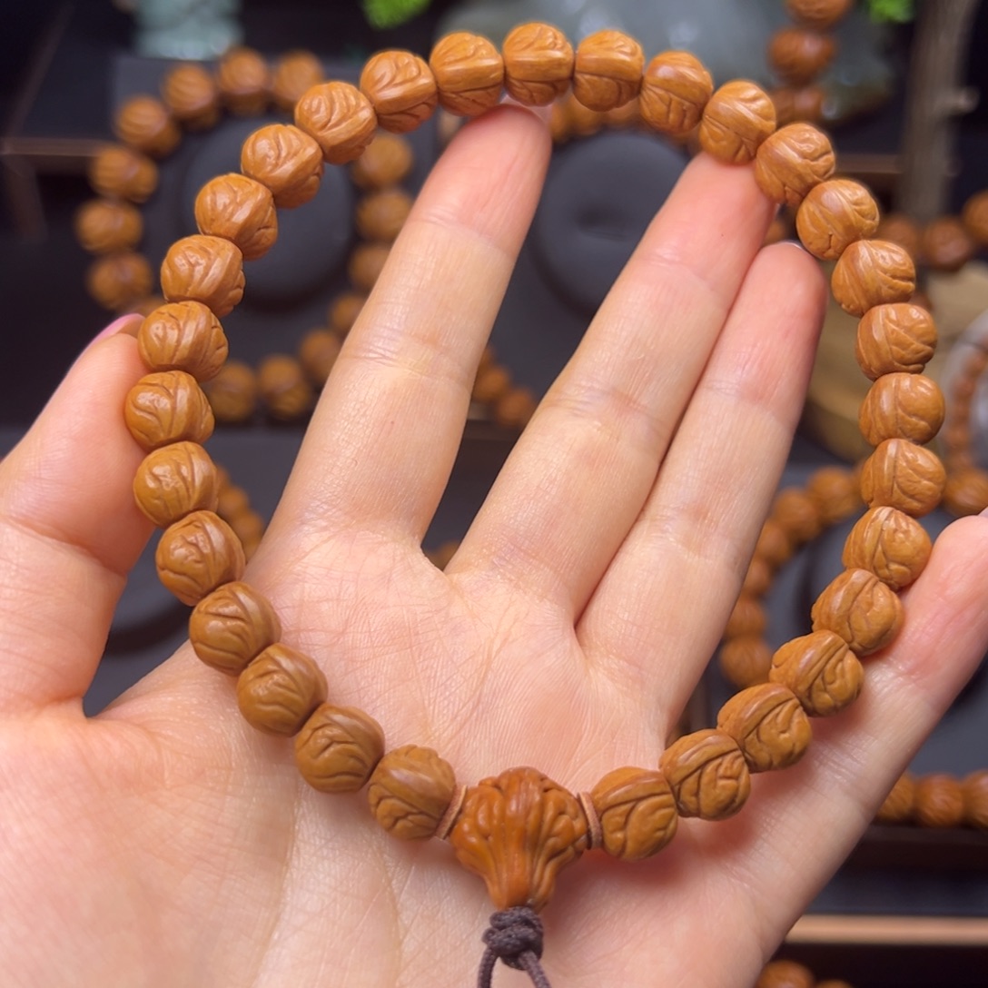 可***爱桃核手串野生玉龙脊10