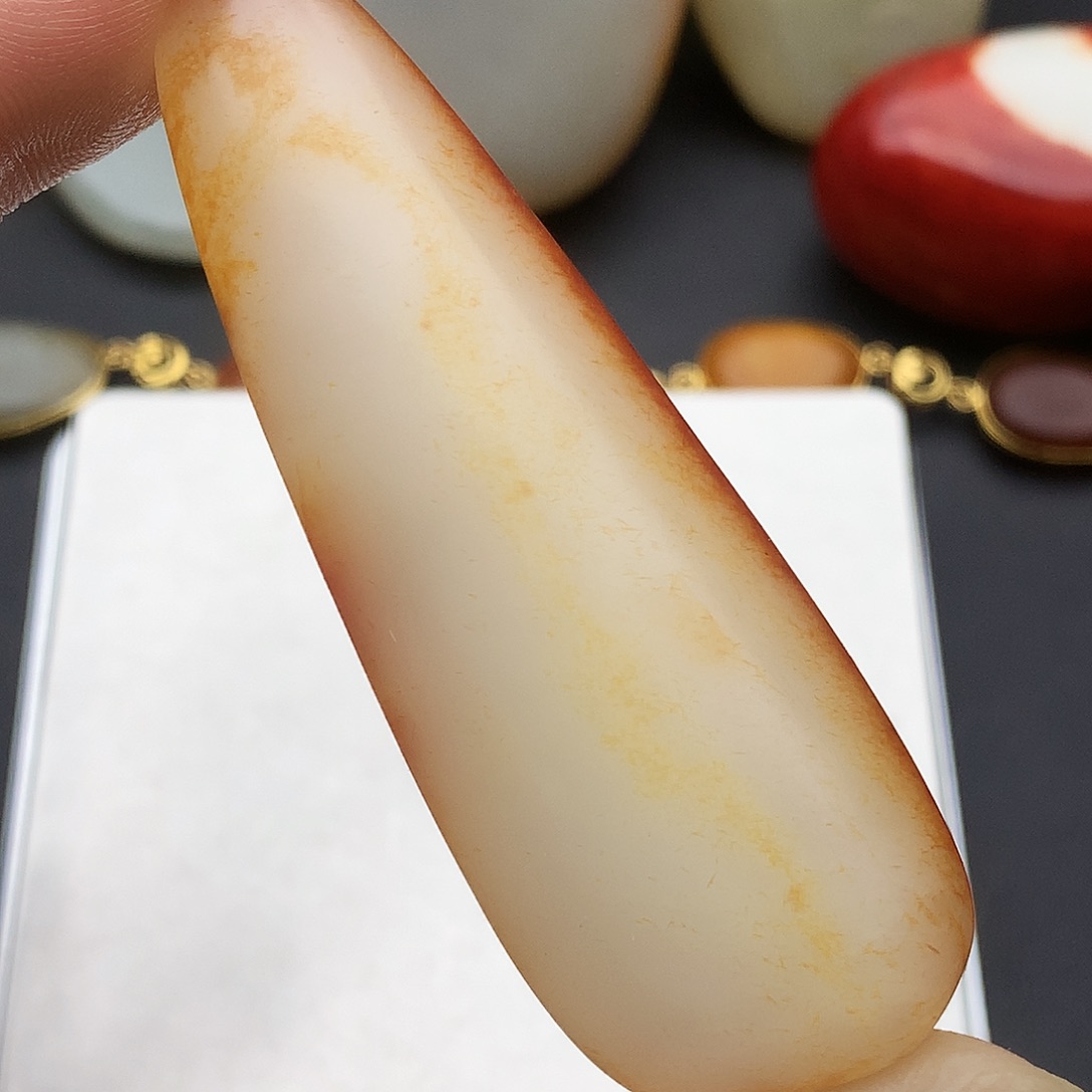 有***饱和田玉未镶嵌挂件