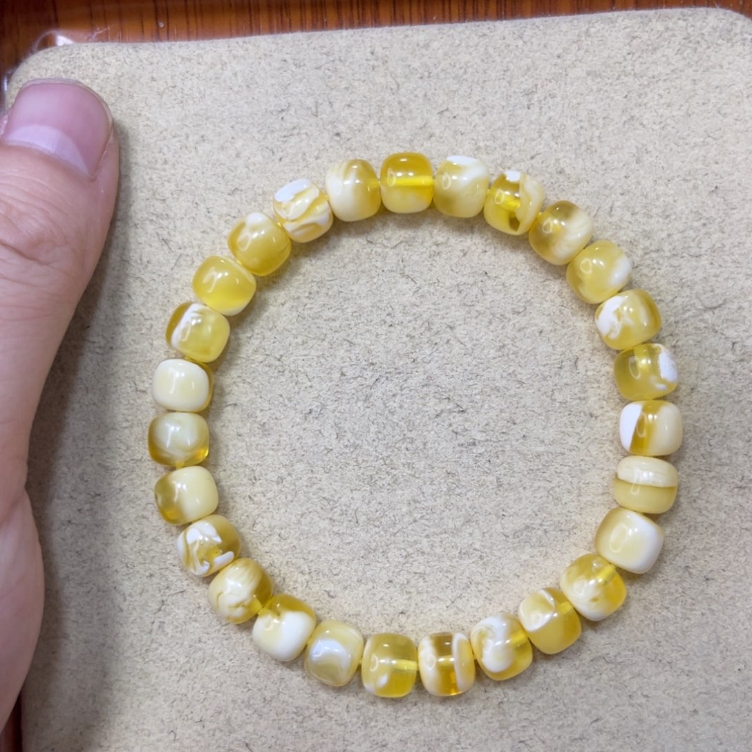 蜜蜡珠宝奇石未镶嵌8.3mm