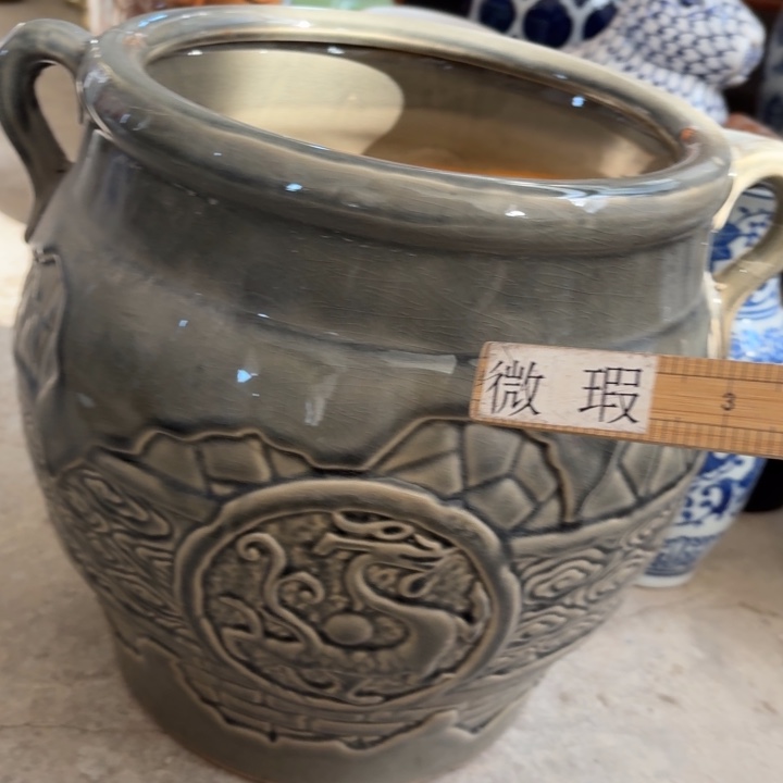 微瑕青花瓷器值得购买