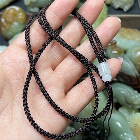 颈饰未镶嵌和田玉荣**航