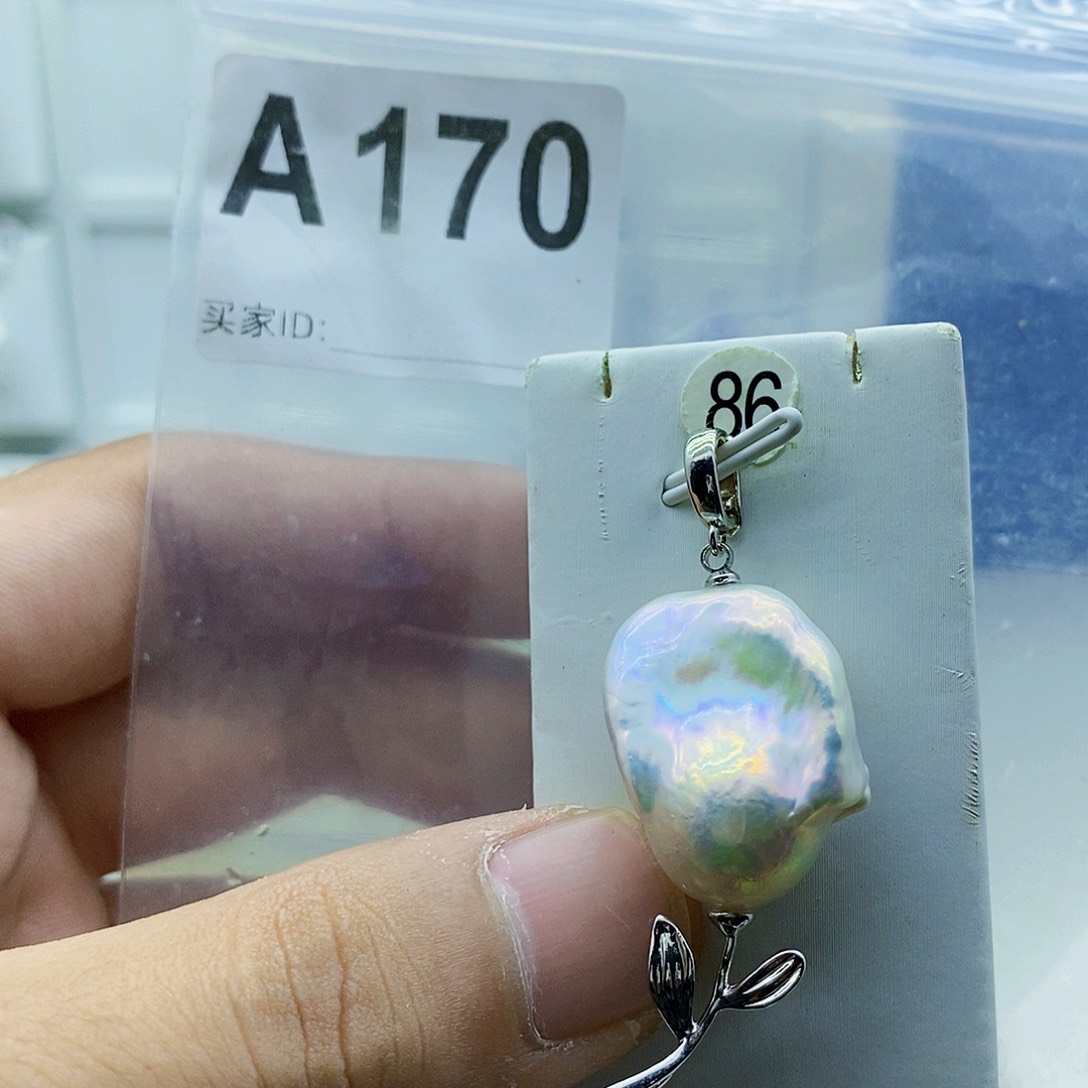 颈饰合金淡水珍珠