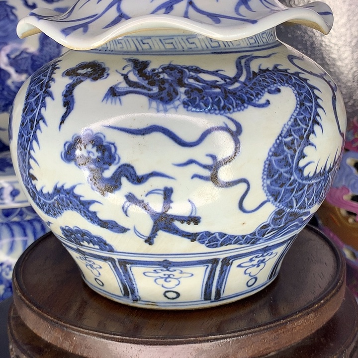 @***韵手工艺品钧瓷青花罐