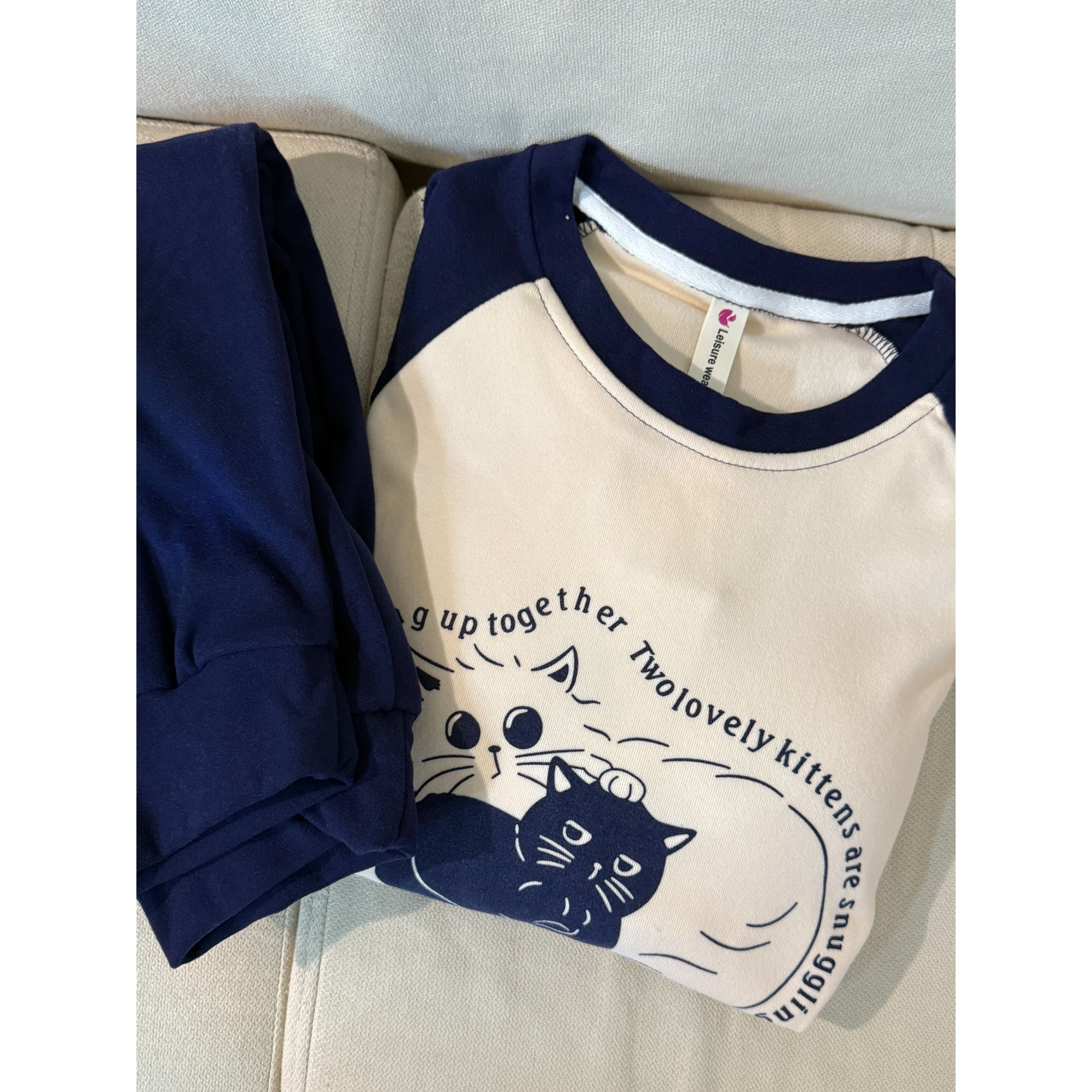 94-秋冬季女款藏青色英文猫咪套头长袖长裤家居套装