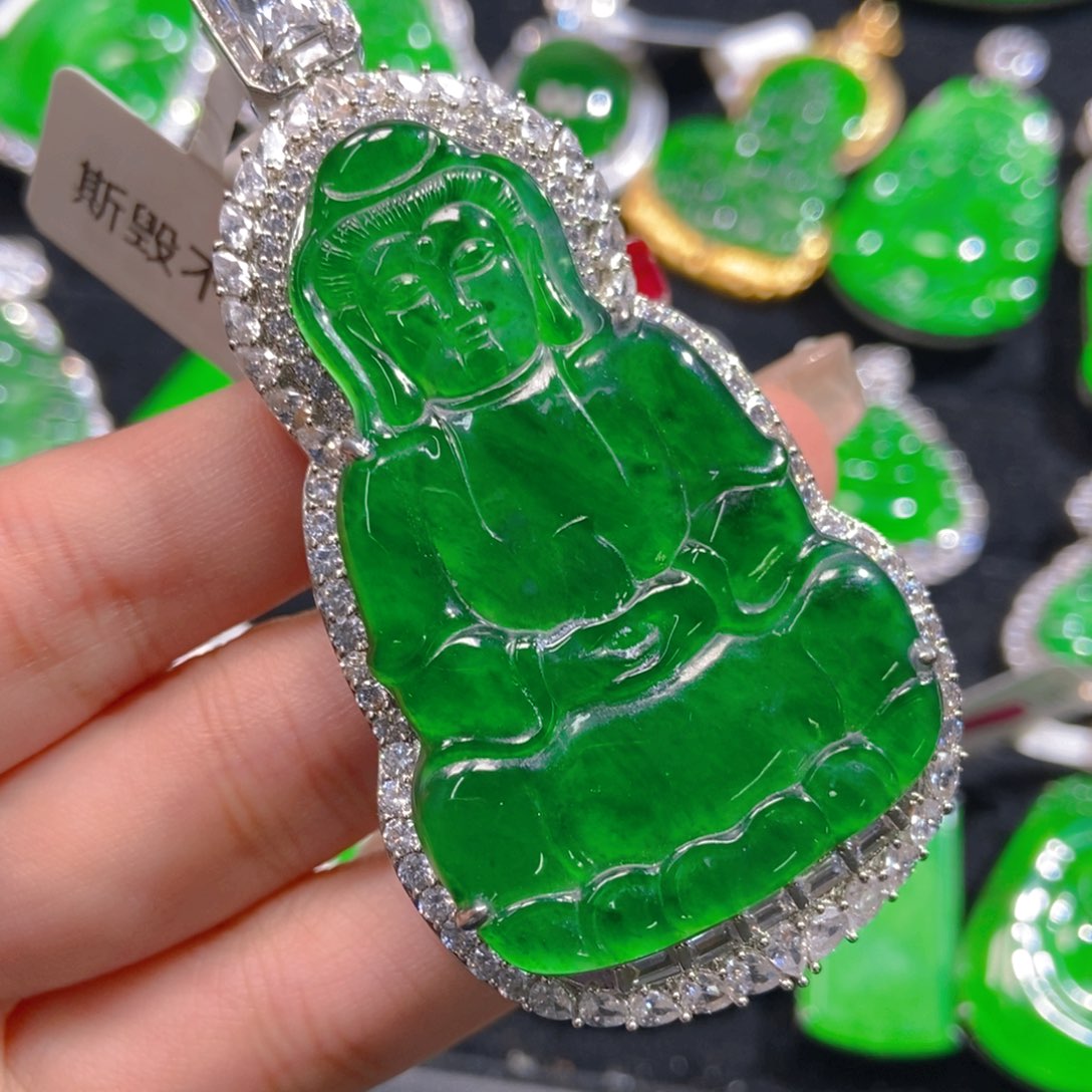 翡翠吊坠(不含链)未镶嵌