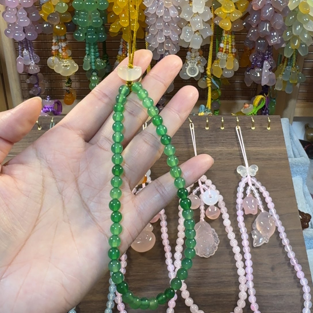 瑞***玛瑙/玉髓未镶嵌手机挂件