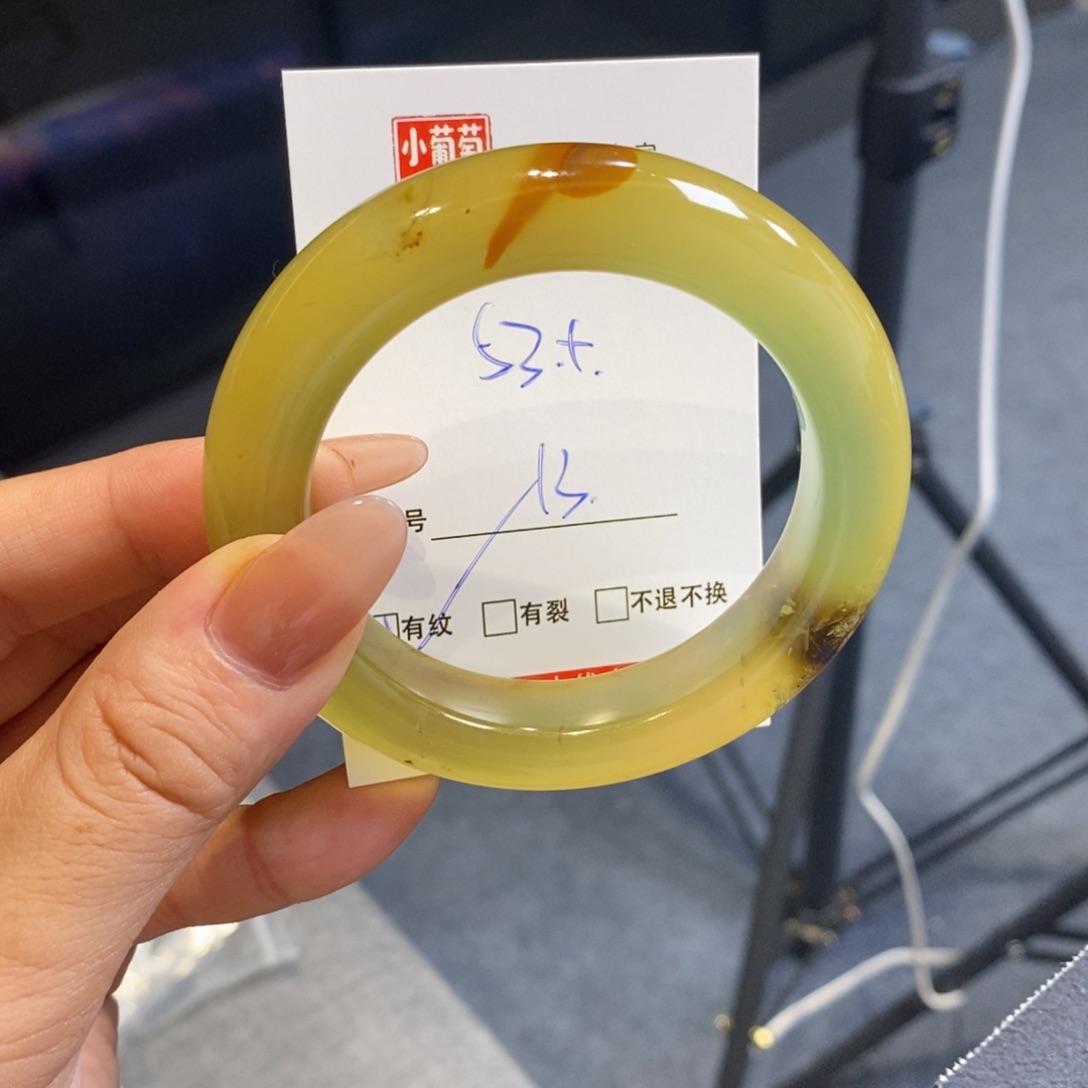 蛇纹石玉未镶嵌岫玉