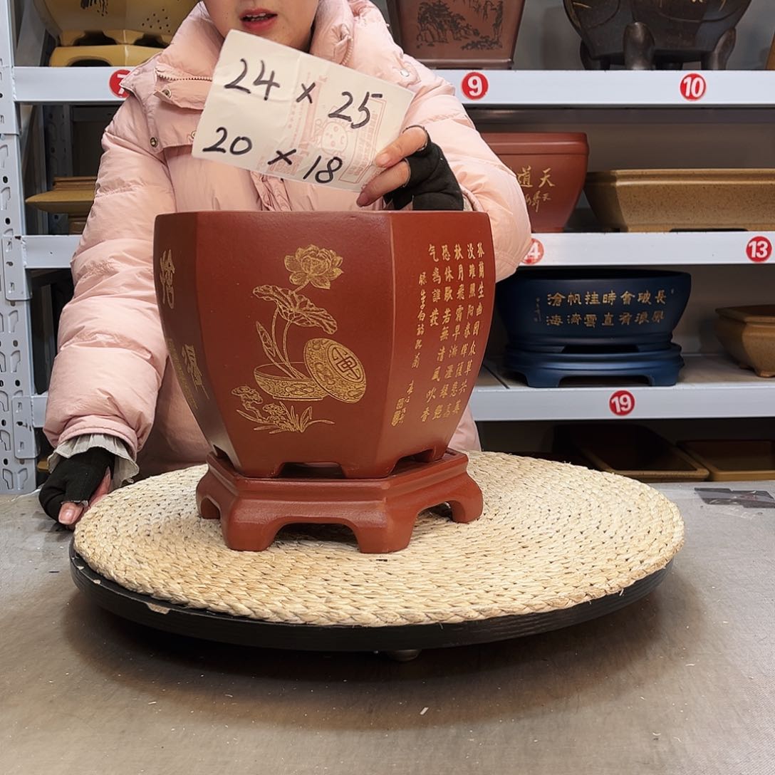 紫砂花盆紫砂花盆