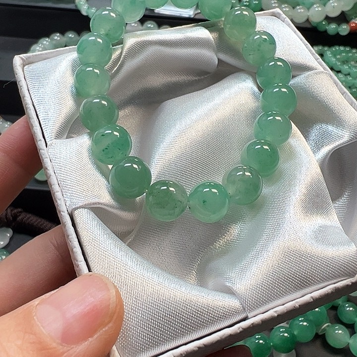 石英质玉手串未镶嵌