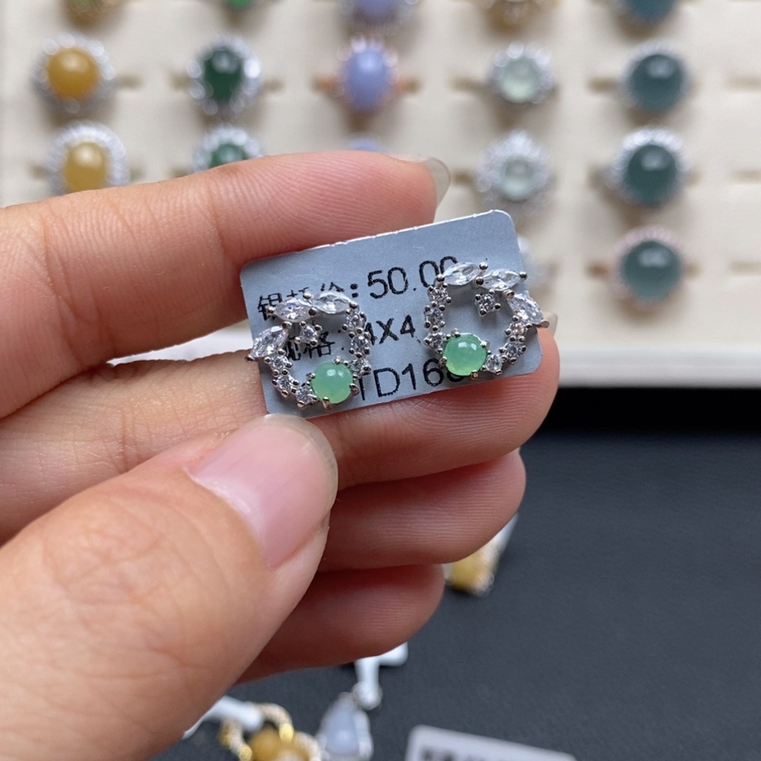 翡翠戒指银S925镶嵌戒指