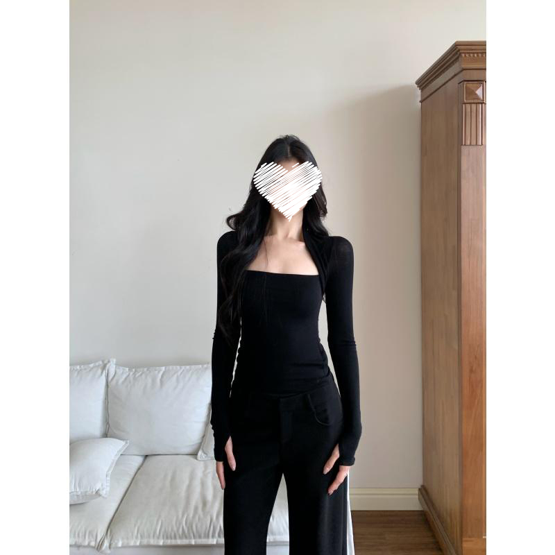 芊喜Studio 辣妹显瘦百搭长袖正方肩方领T恤黑色上衣女