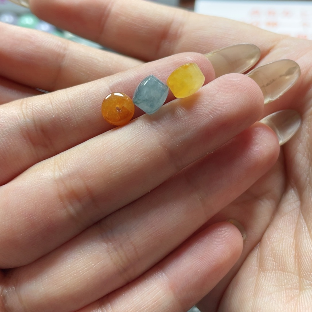 未镶嵌挂件翡翠纤*  翡翠
