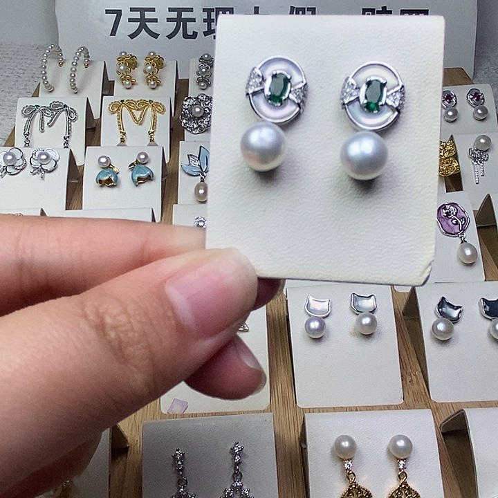 耳饰银S925镶嵌淡水珍珠