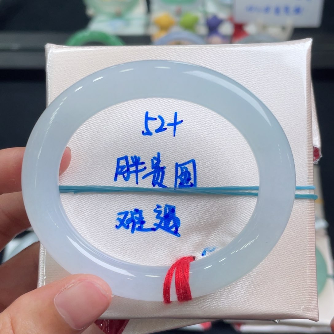 翡翠未镶嵌手镯翡翠手镯