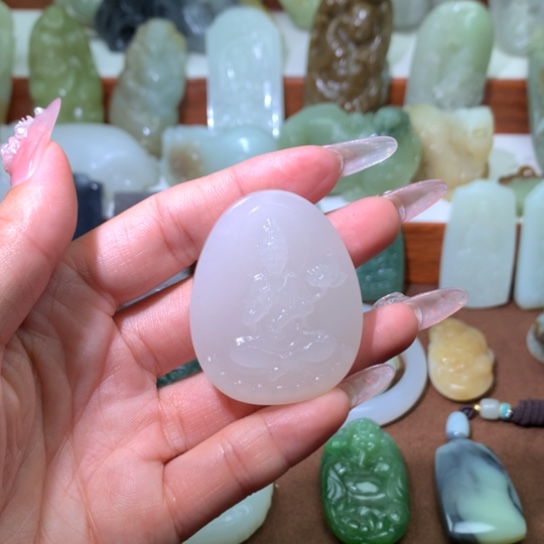 和田玉未镶嵌吊坠(不含链)