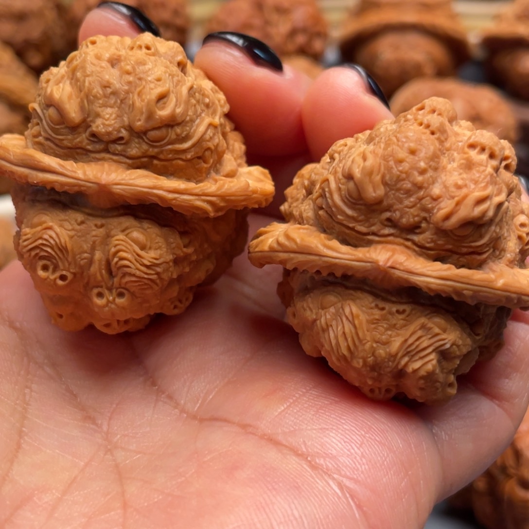 手串/手链核桃小*呀骷髅金蝉蛤蟆头核桃雕刻