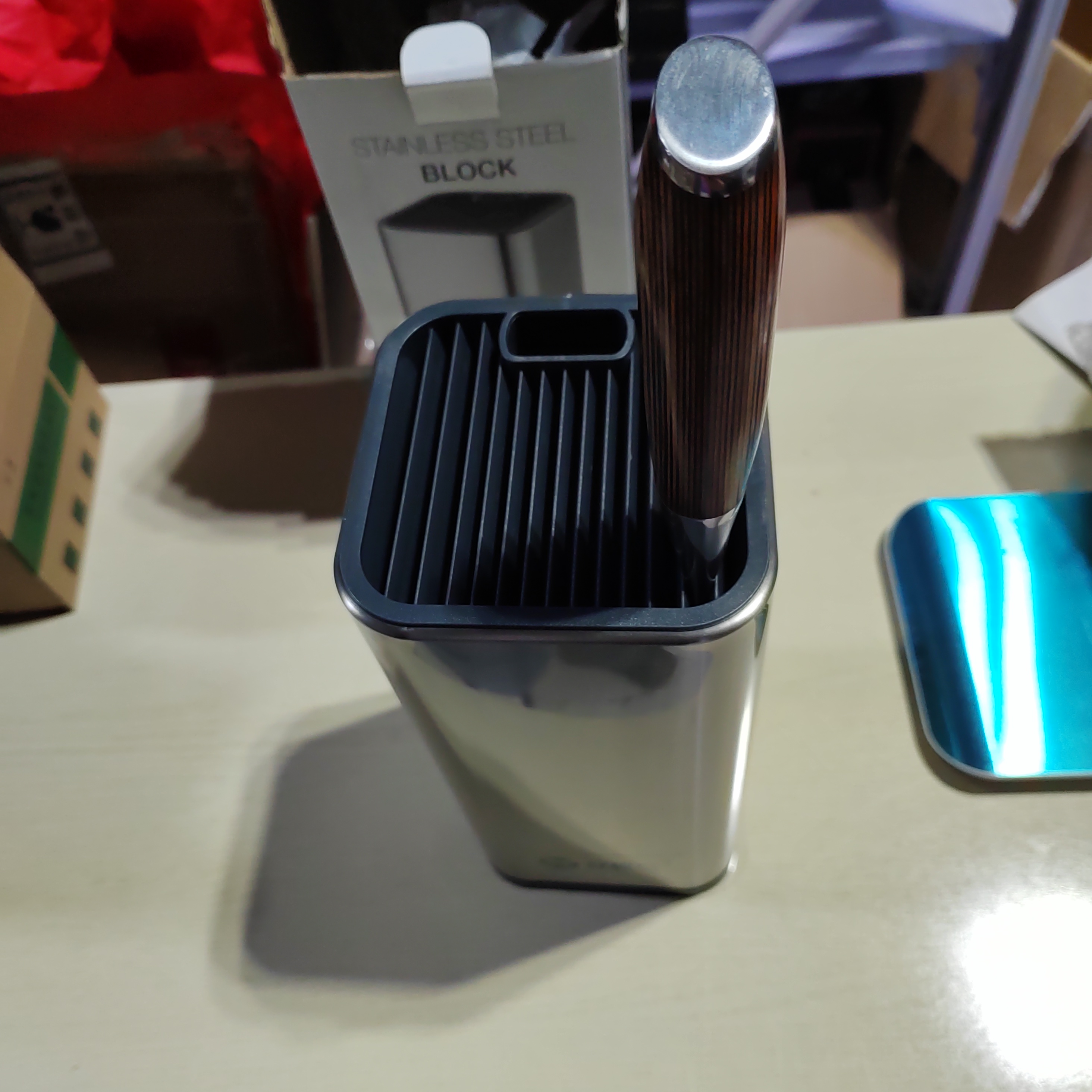 刀桶（个别轻微划痕）
