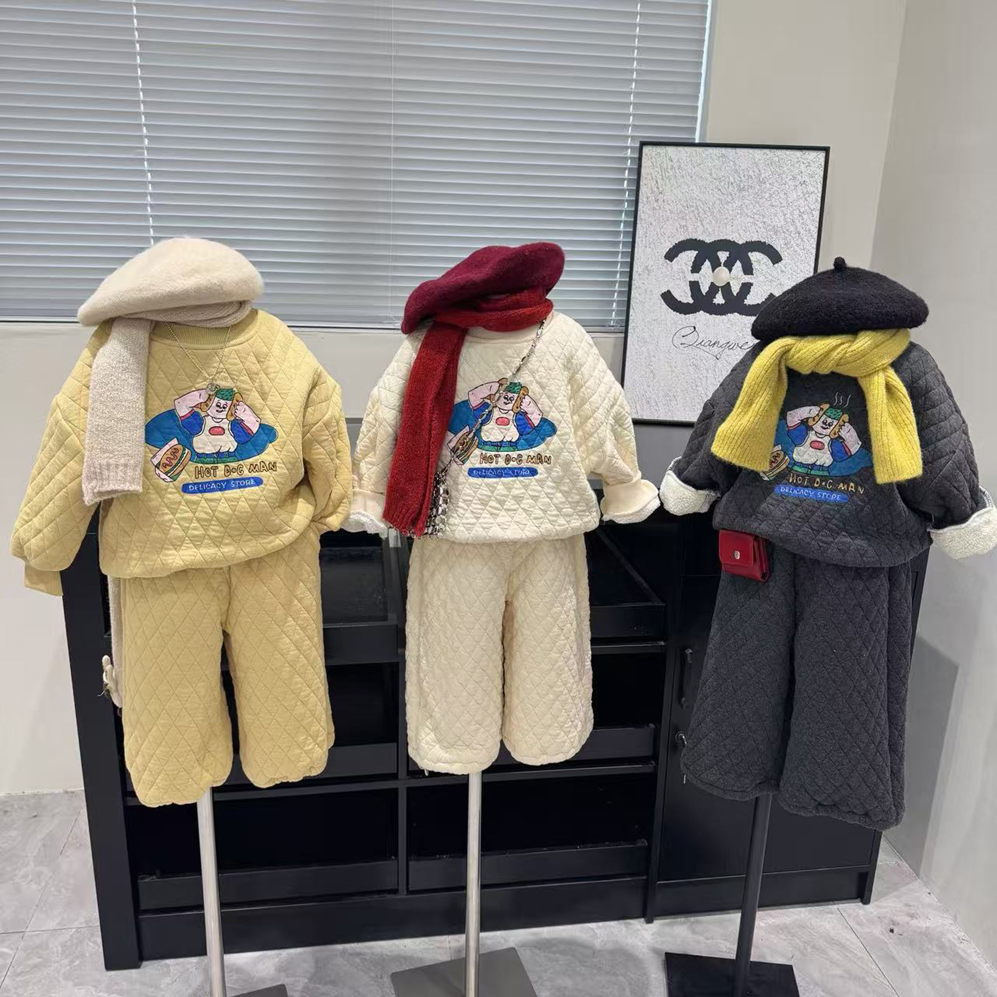 现货~女童2025冬季童装新款300克羊驼绒加厚棉袄套装 D5-157