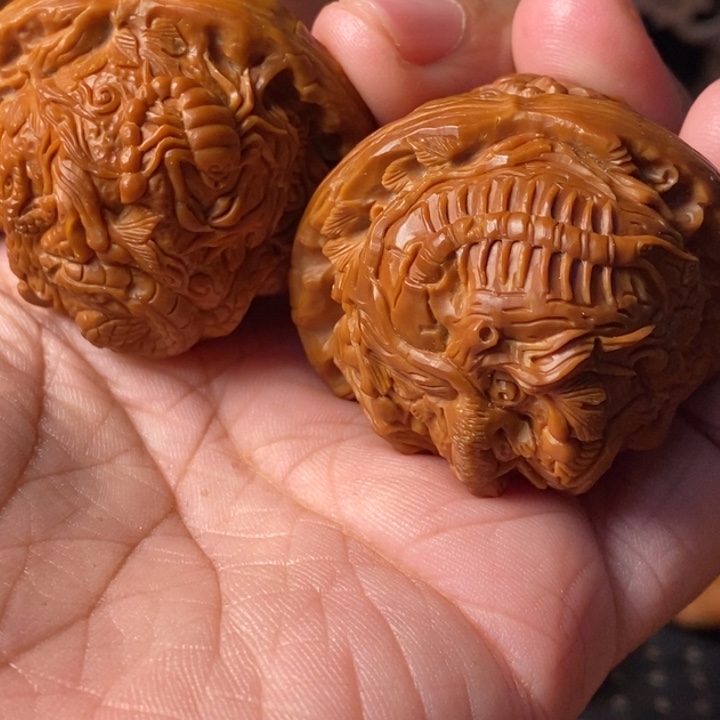 把件文玩核桃五毒纳福