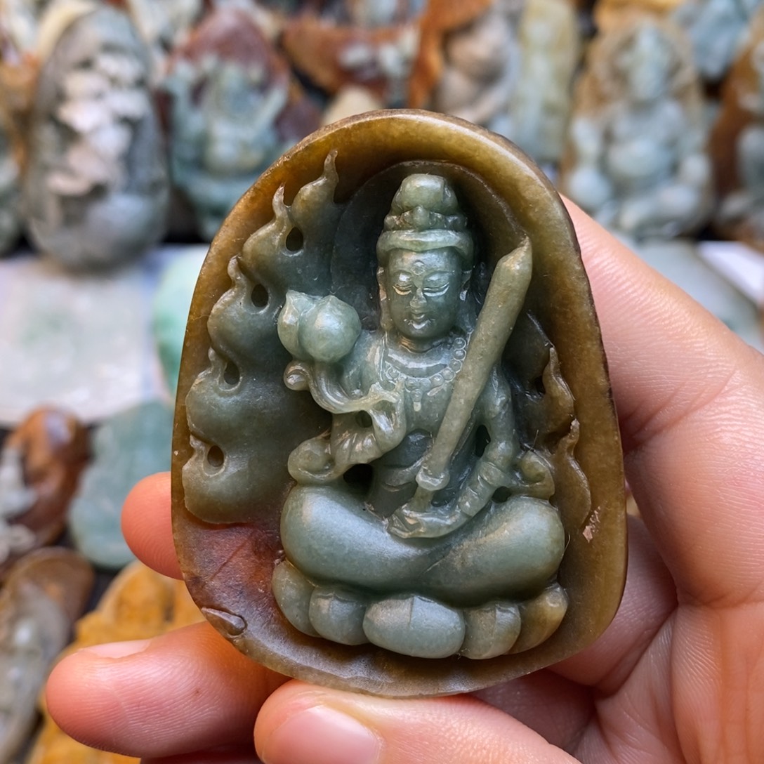 定制翡翠未镶嵌特色7