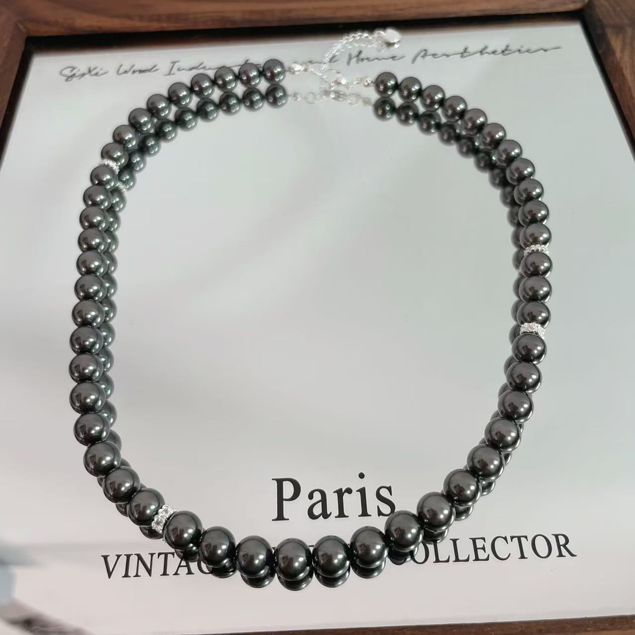 【小新直播间】简约黑色贝珠设计款项链！