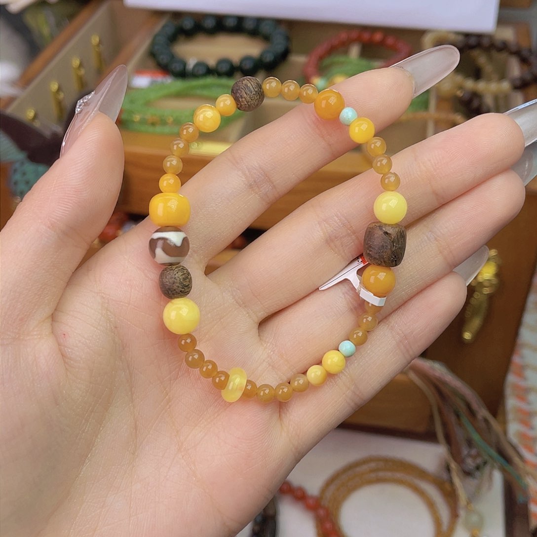 未镶嵌和田玉手链