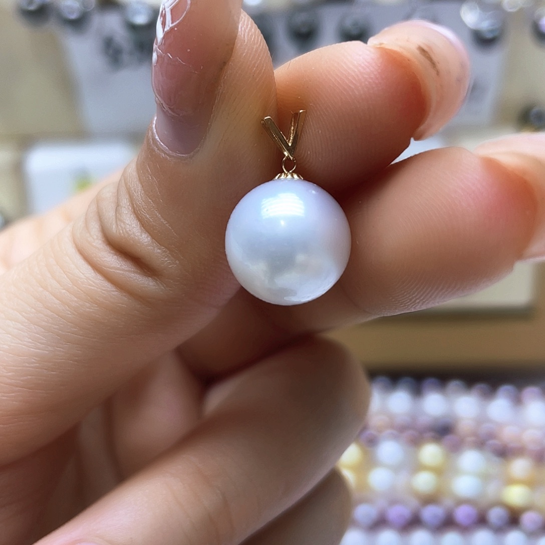 海水珍珠颈饰18K金镶嵌