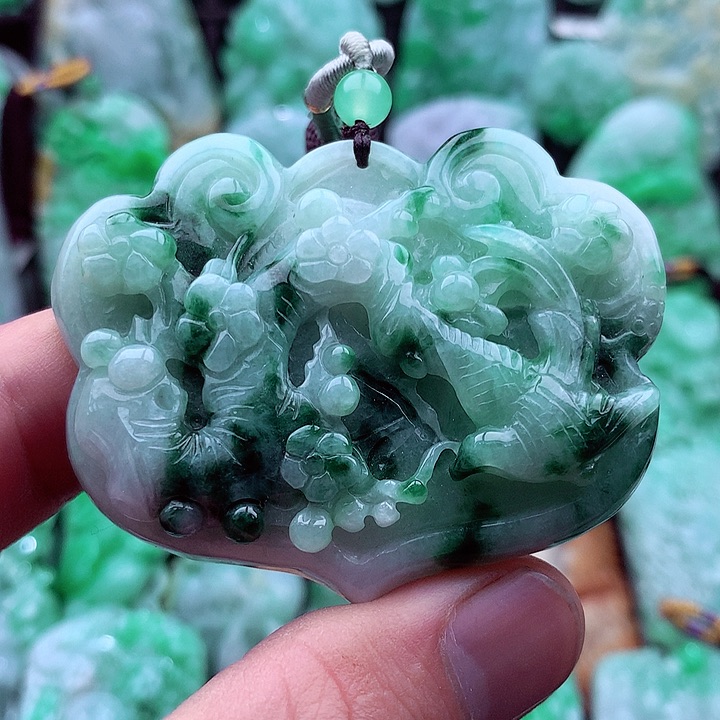 翡翠吊坠(不含链)未镶嵌