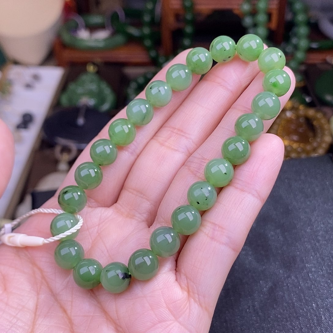 和田玉碧玉手链清货价约8MM未镶嵌