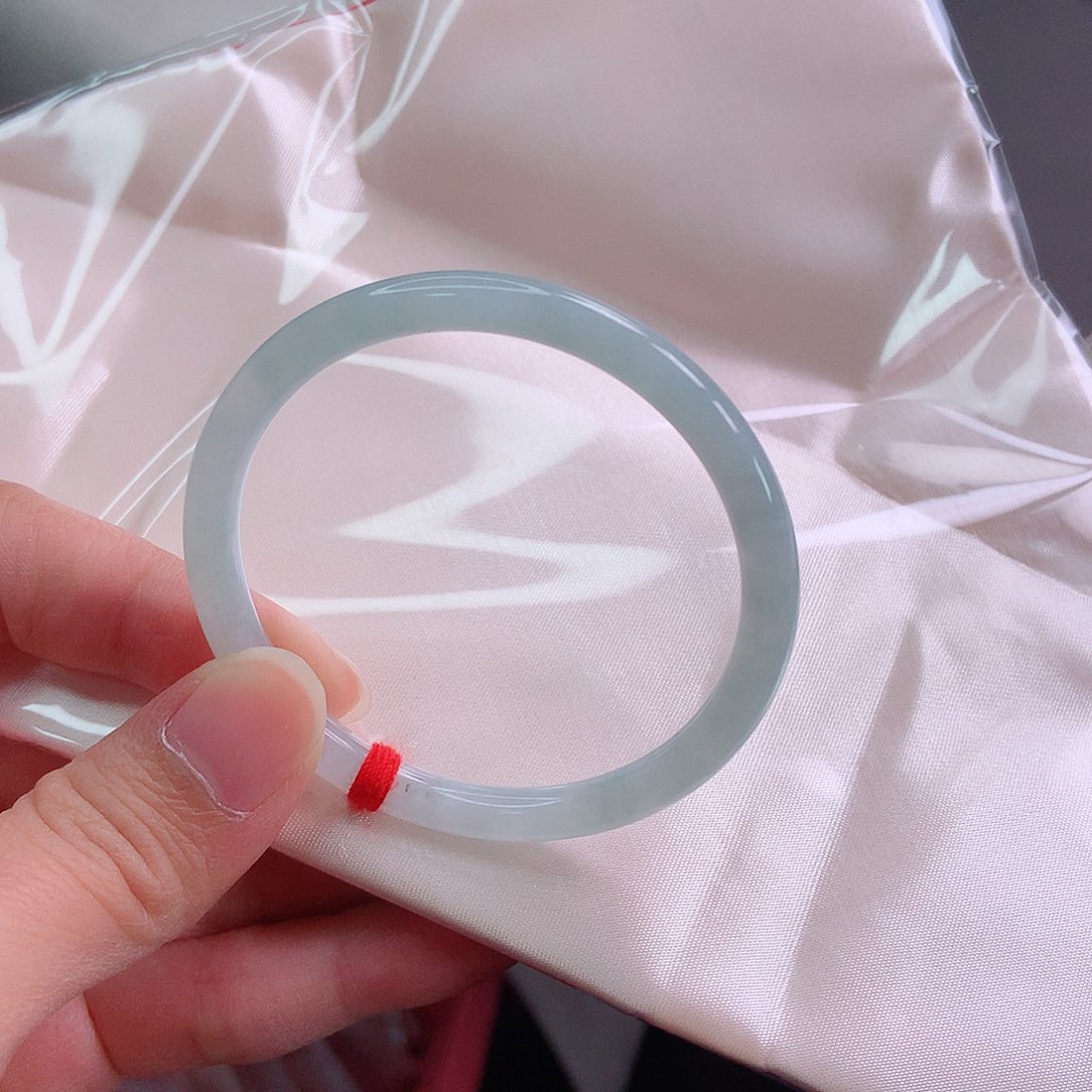 翡翠手镯未镶嵌50圆条