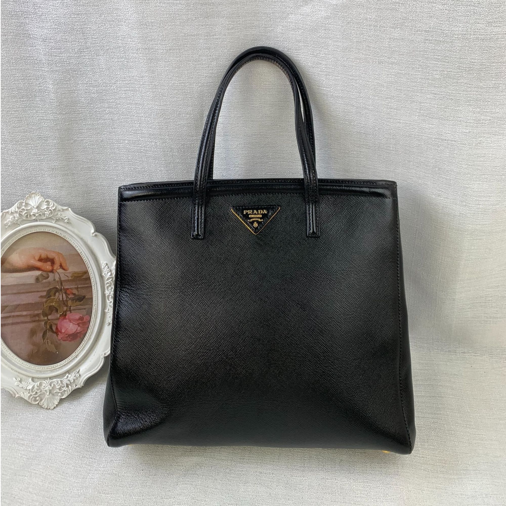 95新 Prada/普拉达 黑色手提包/AR12604017/4017/护