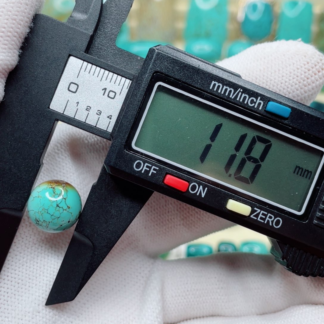 绿松石散珠未镶嵌