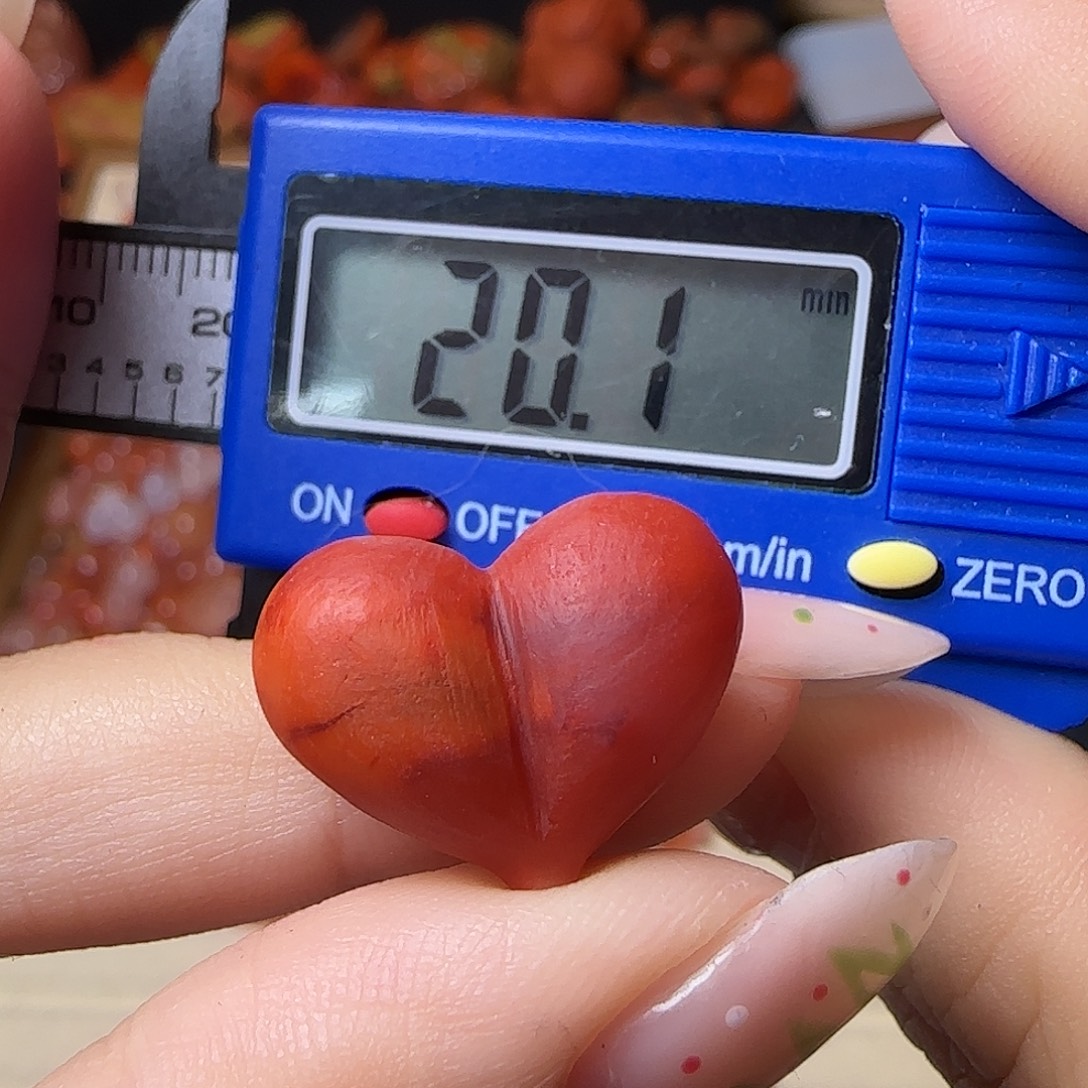 南红玛瑙未镶嵌颈饰