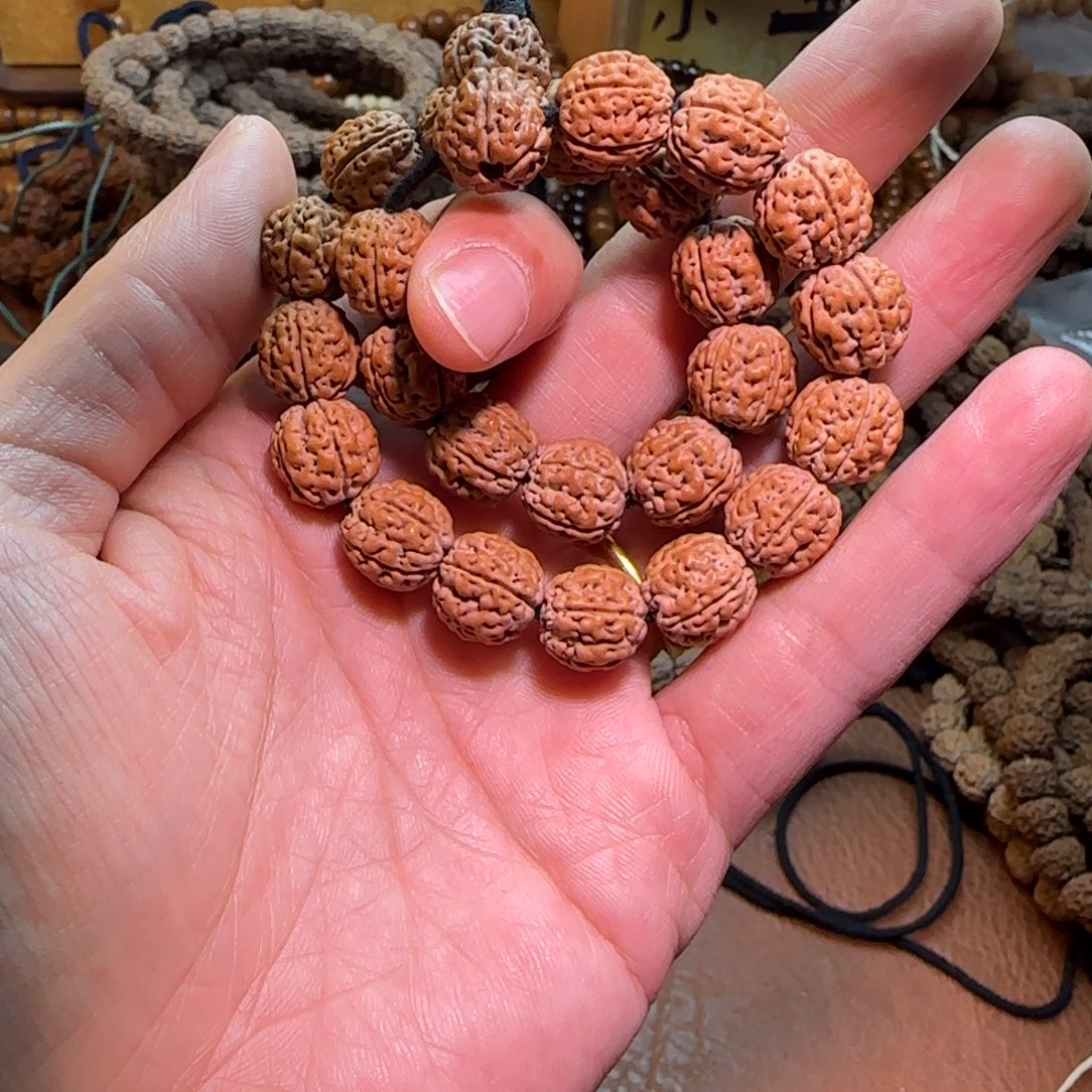 漫***l金刚菩提手串定制潜水艇