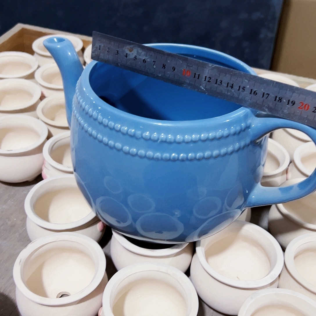 有孔外贸尾单陶瓷花盆凑单10米包邮瑕疵