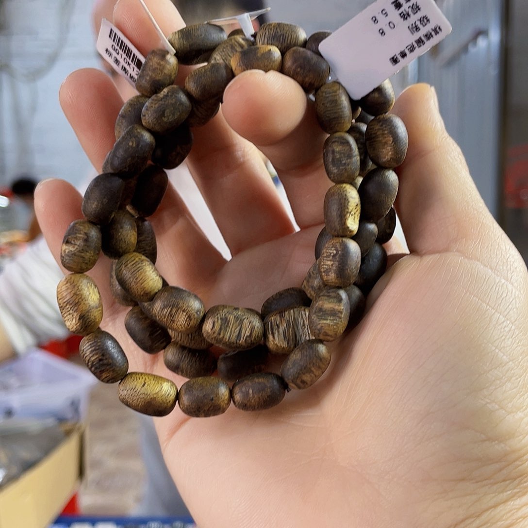 沉香手串海南老白棋留疤单圈6克多样性发一