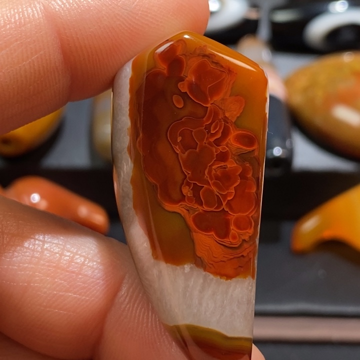 玛瑙/玉髓未镶嵌挂件