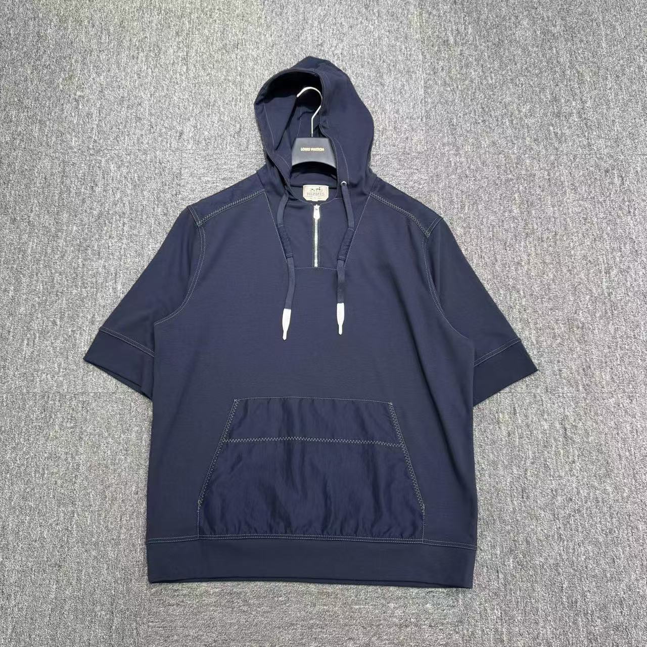 99新 Hermes/爱马仕 Hermes 拉链连帽短袖卫衣/xl码/编码15288