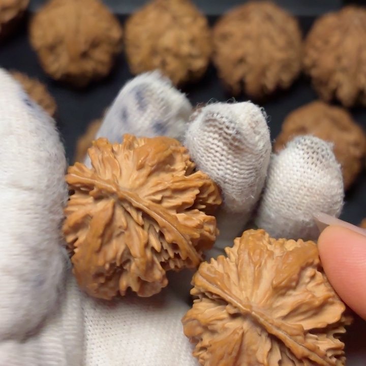 文玩核桃吊坠秦岭灯笼21
