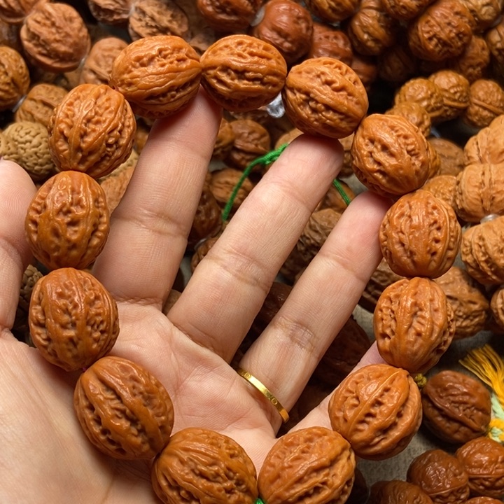 文玩核桃吊坠密纹小枣