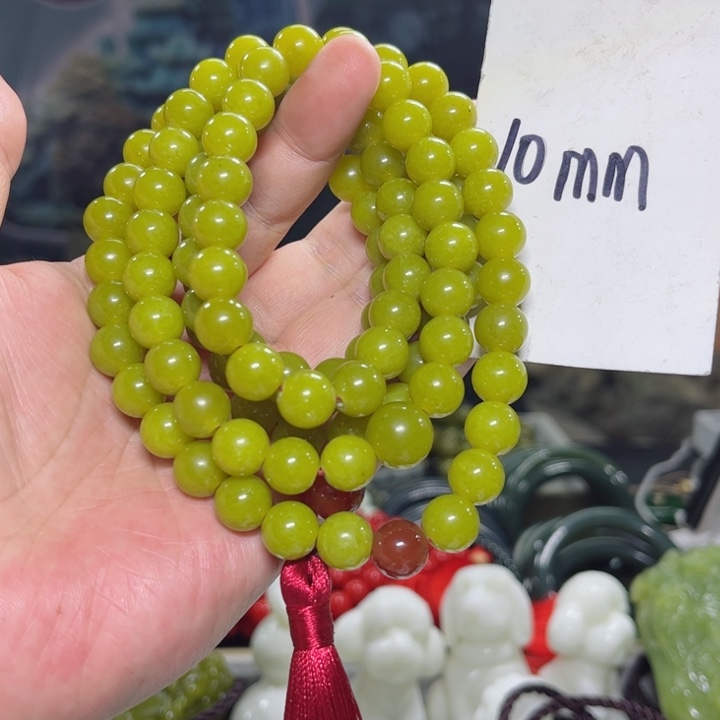 蛇纹石玉颈饰多样性发货未镶嵌